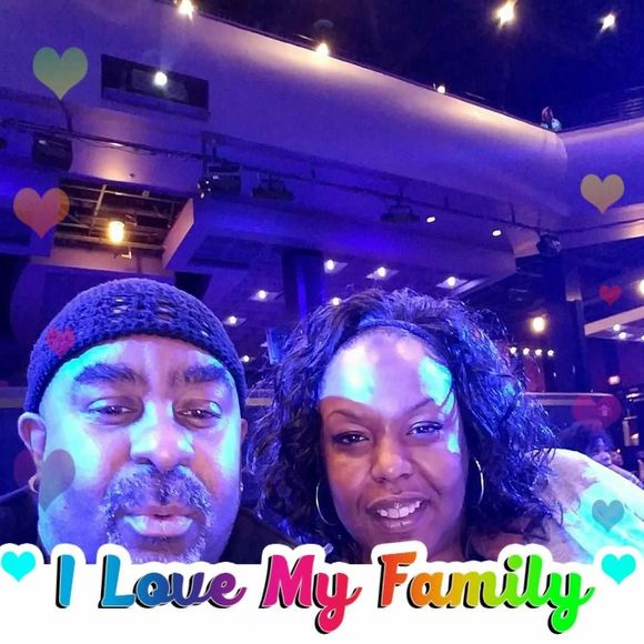 Meet your Posher, Danielle - Picture 1 of 1